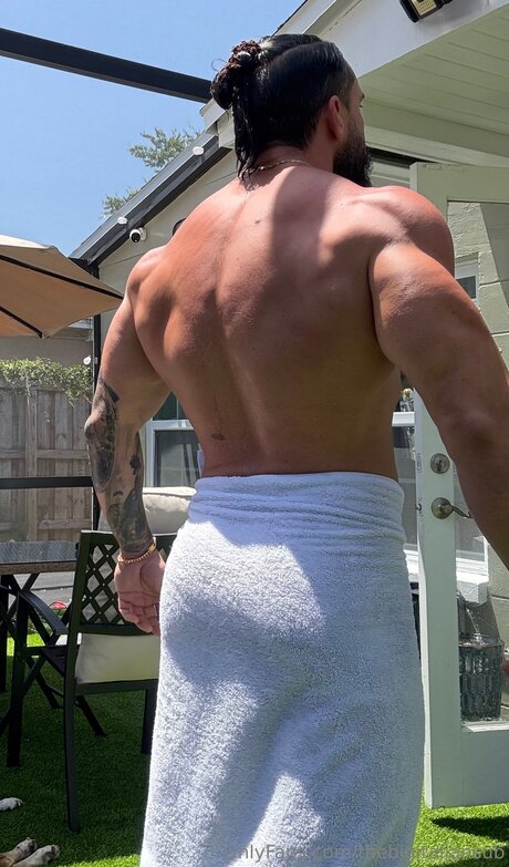 Thebigitaliansub only fans leak nude