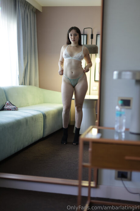 Ambarlatingirl strip onlyfans