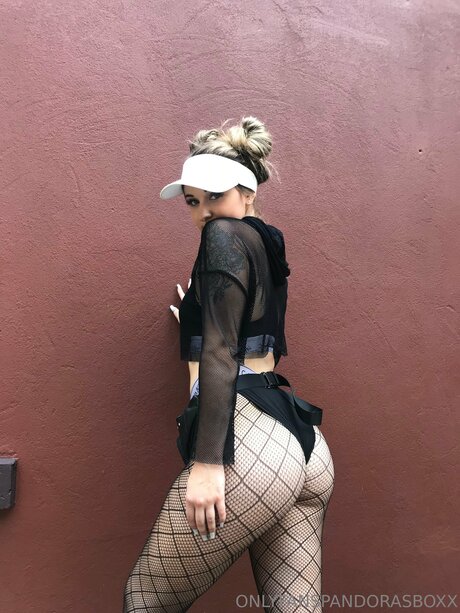 Prettypandora9 onlyfans leaked xxx