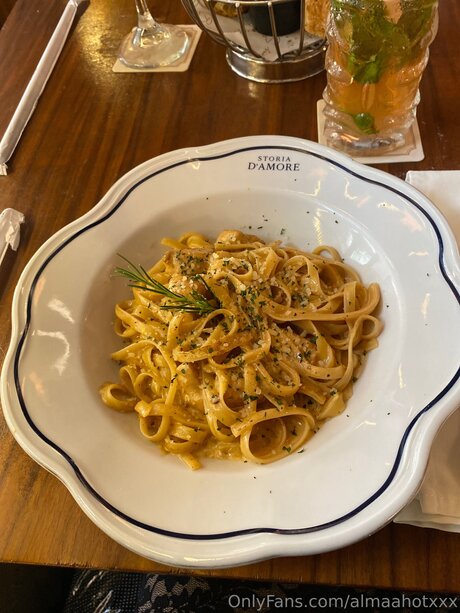 Almaahotxxx onlyfans naked