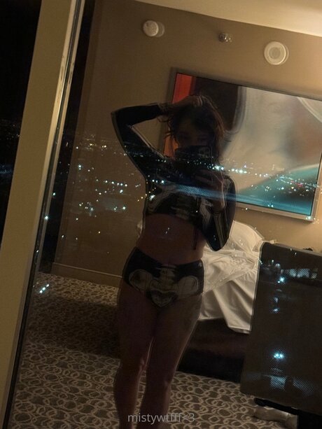 Mistywtfff onlyfans topless