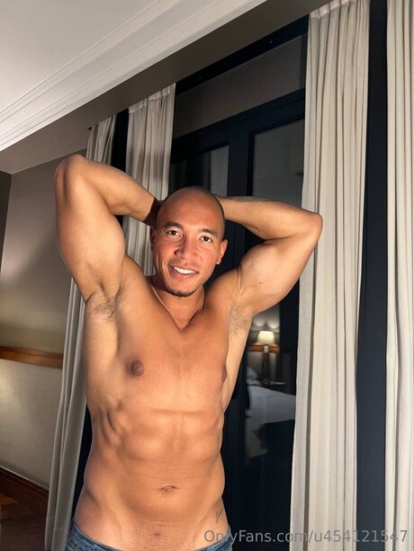 Dwayne Johnson Jr leaked nude onlyfans