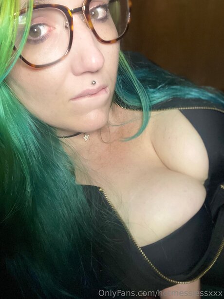 Hotmessjessxxx free only fans