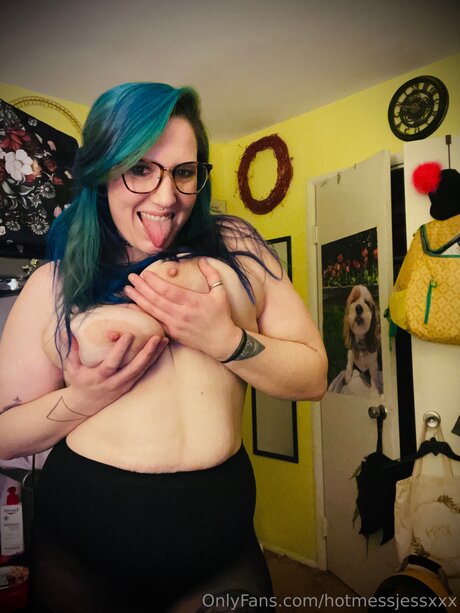 Hotmessjessxxx onlyfans nide