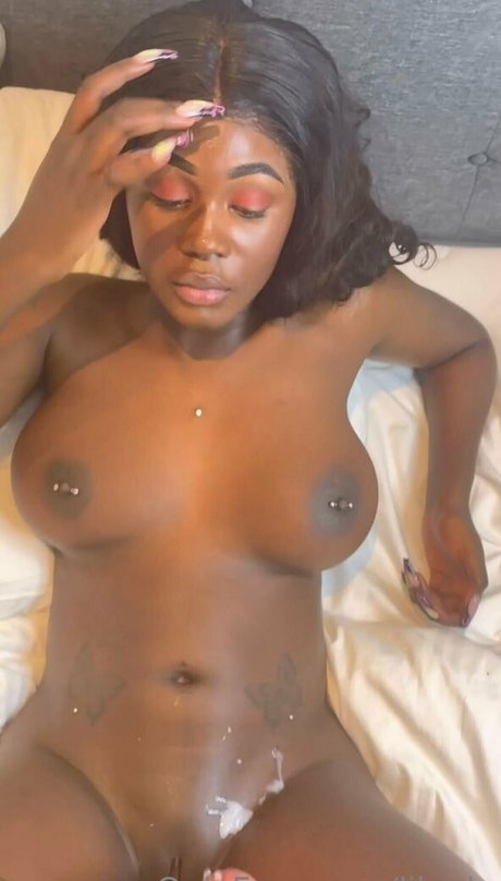 lilgolo nude onlyfans pics