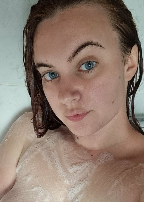 LisonFr naked onlyfans pics