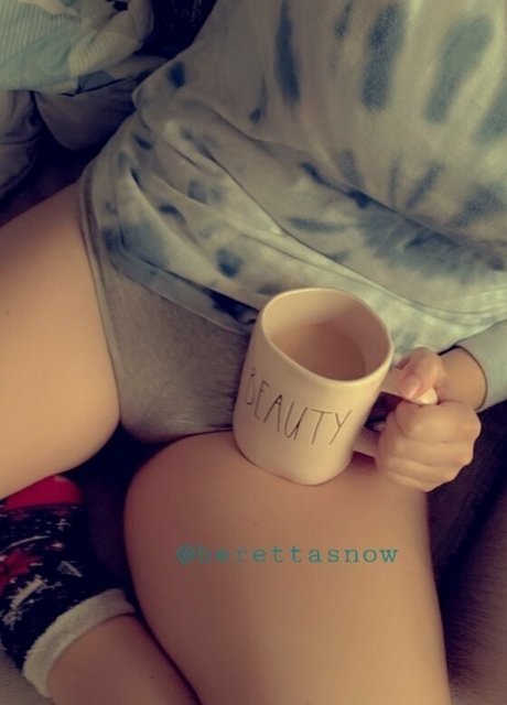 berettasnow onlyfans naked