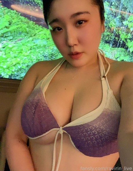 ravirin live Profile pic