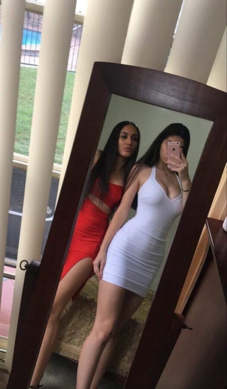 Mayroon Kawash onlyfans photos