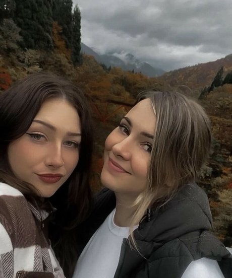 solaraeesther only fans.