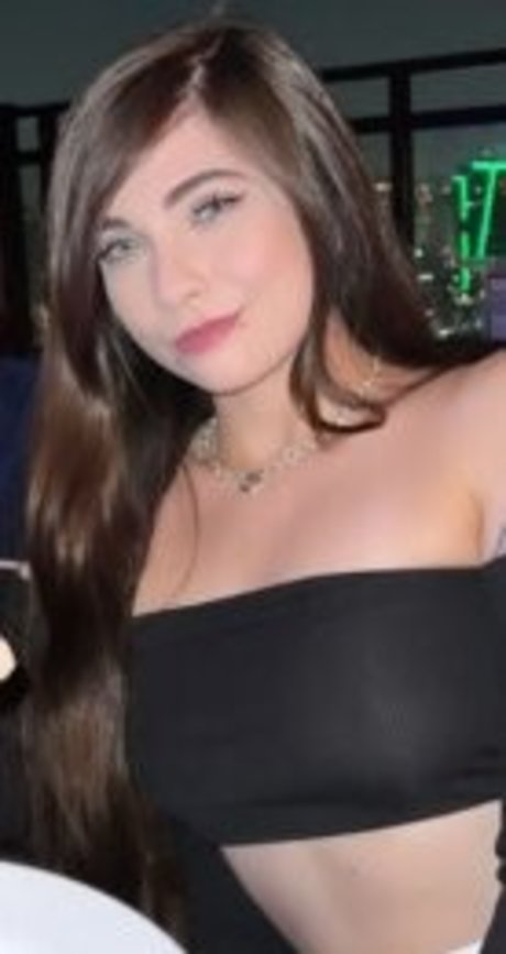 Nicole Diretora onlyfans pic