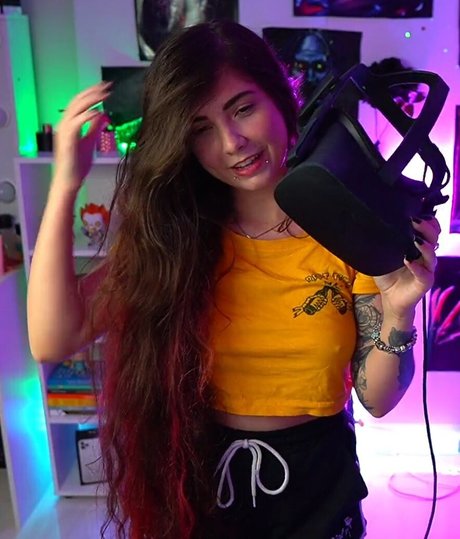 Nicole Diretora onlyfans nude