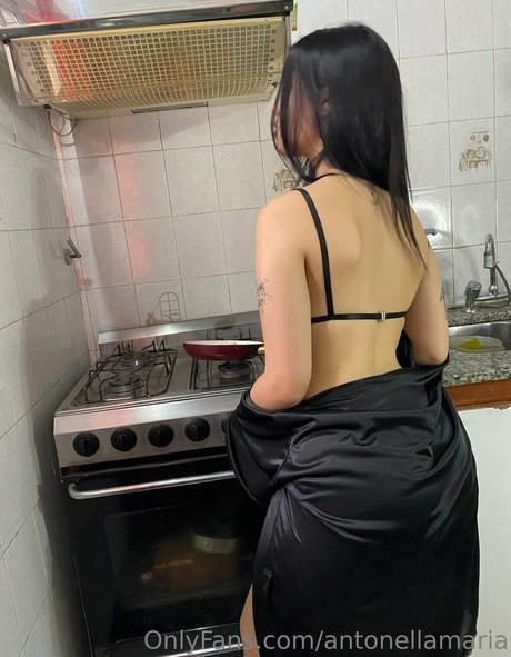 antonellamaria onlyfans naked leaks