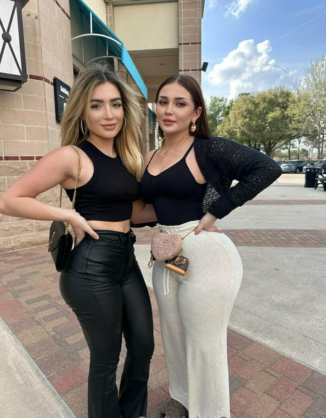 realtaylerhills onlyfans porn free