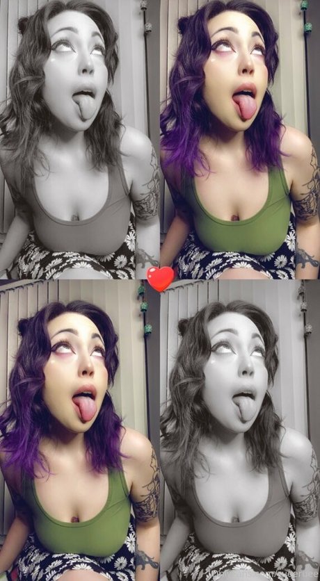 rueeruee onlyfans naked