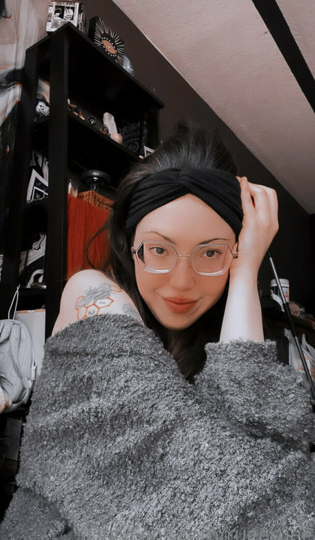 rueeruee Profile pic