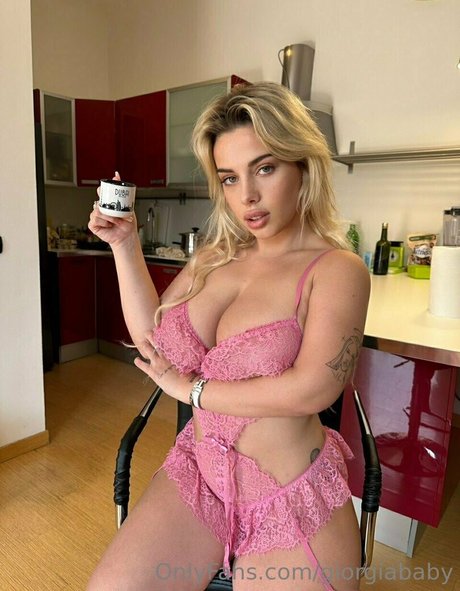 giorgiababy onlyfans posts