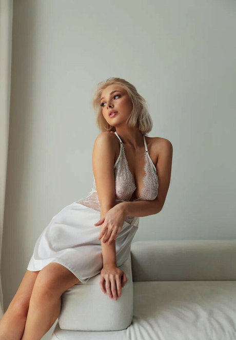 vashironosova sexy onlyfans