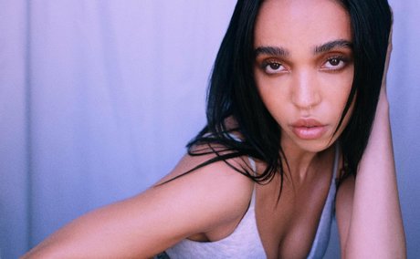 FKA Twigs naked onlyfans