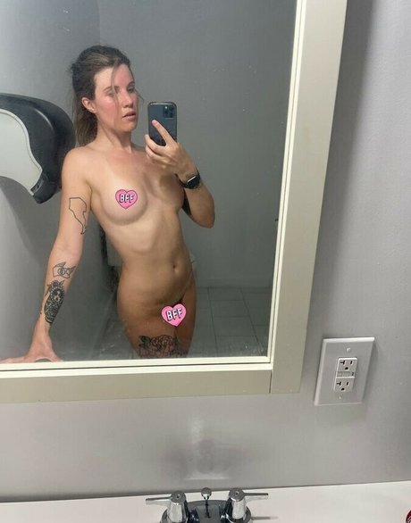 Horsegirldotjpeg onlyfans leaked nude