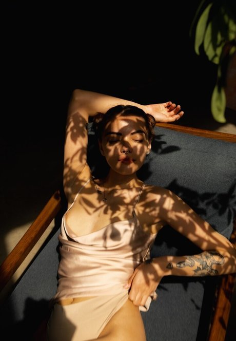 aelmiramirae onlyfans nude tits