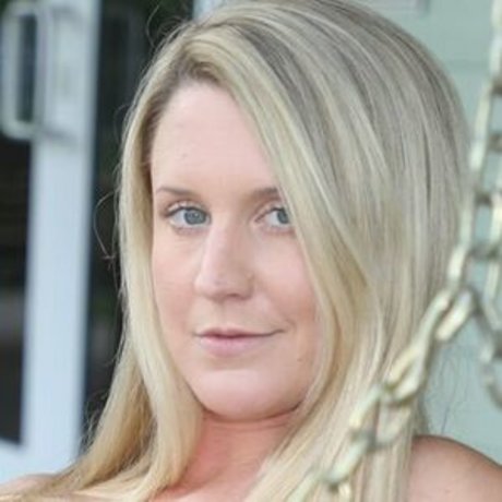 Lazy Gecko Sailing free only fans