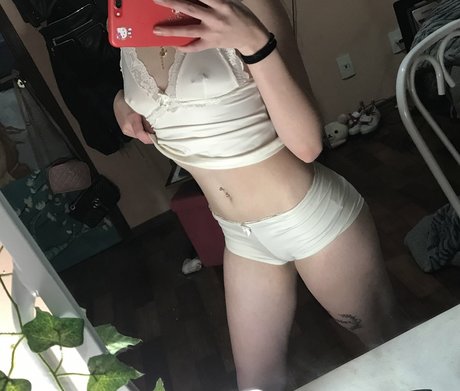 void nana_ onlyfans model