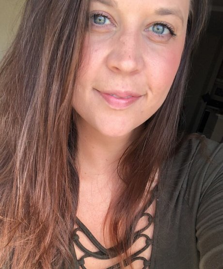 tallnerdywoman free only fans