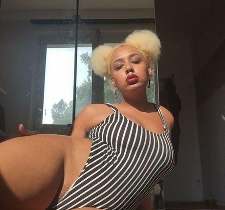 schuggamamabbb only fans photos