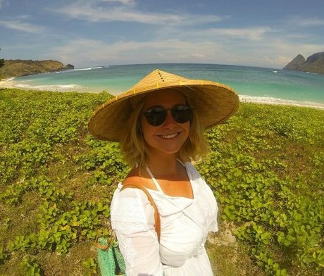 Bianca Rothier nude onlyfans leak