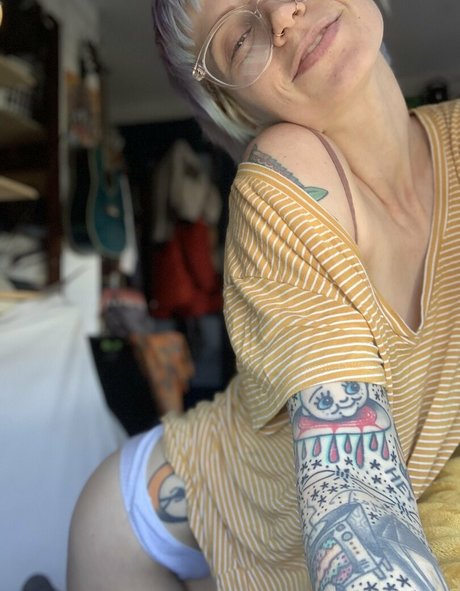 somesweetfruits onlyfans x