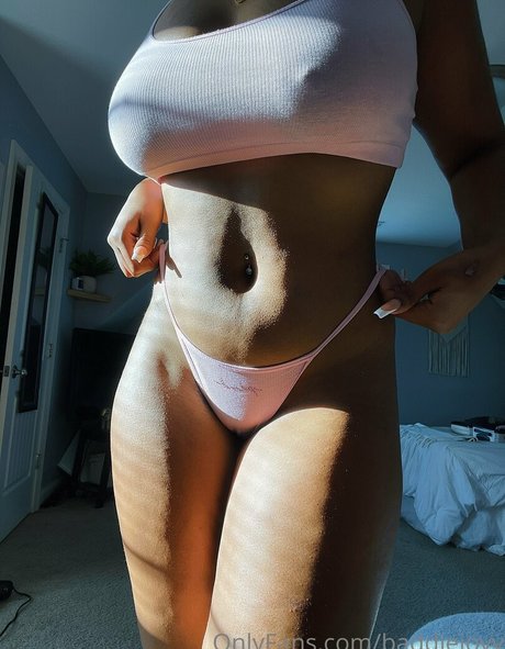 baddiejoyy only fans leak