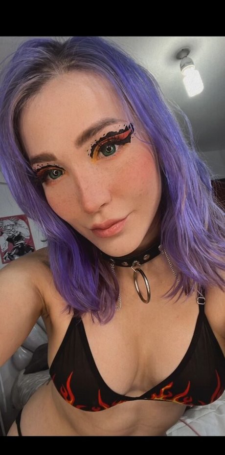 Alexiagwen onlyfans strip