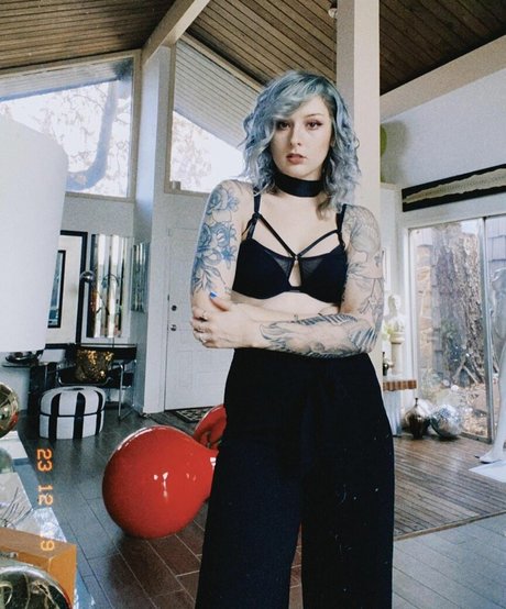 Mothica sex onlyfans