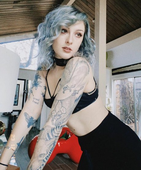 Mothica onlyfans explicit content