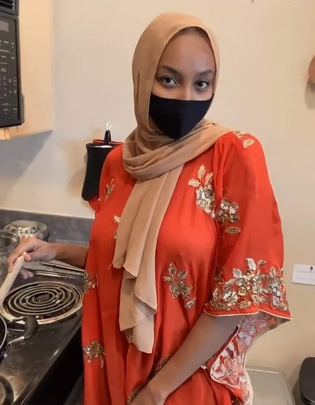 HijabiBambi onlyfans leakes