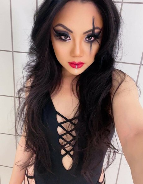 Tina Guo onlyfans leaks porn