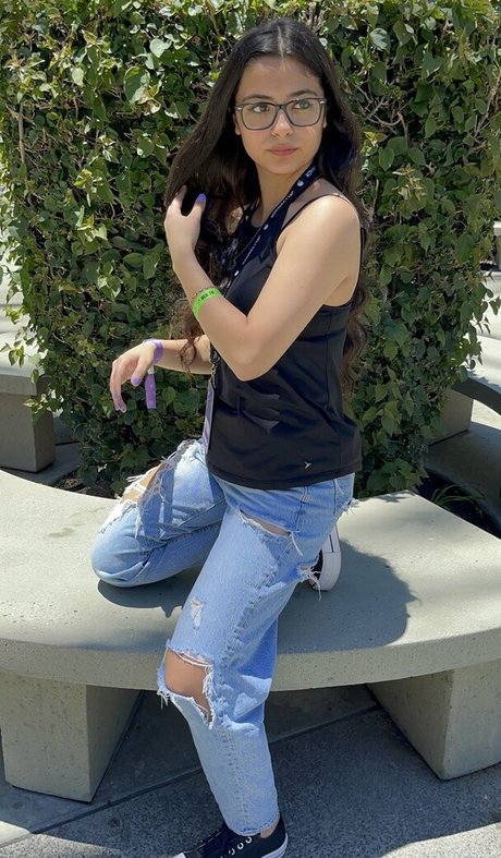 Justcallme Vixx onlyfans porn leaks