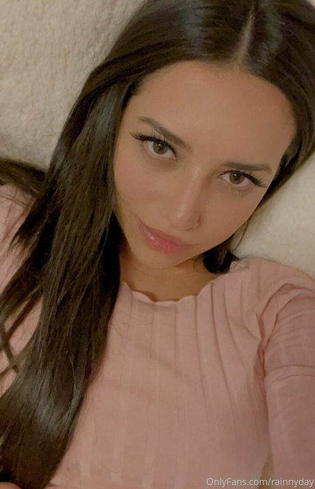 rainnyday nude on onlyfans