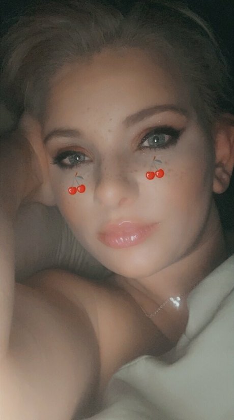 elizabethhill only fans naked