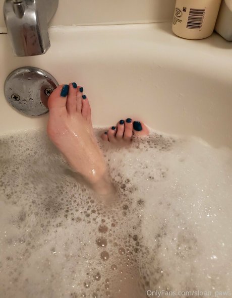 sloan paws nude onlyfans leaked