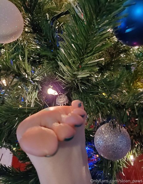 sloan paws ass onlyfans