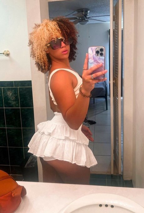 Heaven Collins onlyfans picture