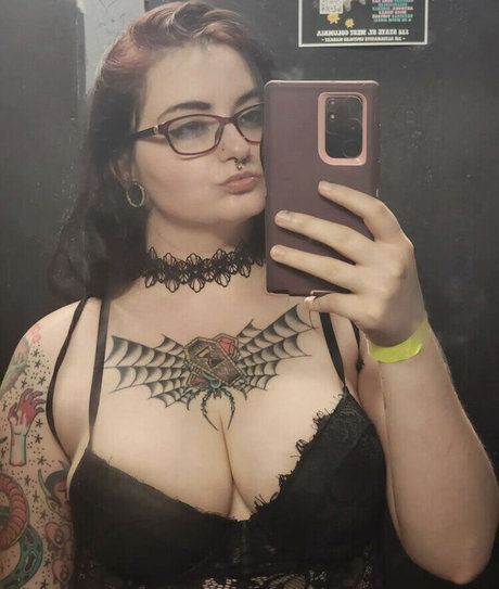 Abhor mistress nude only fans