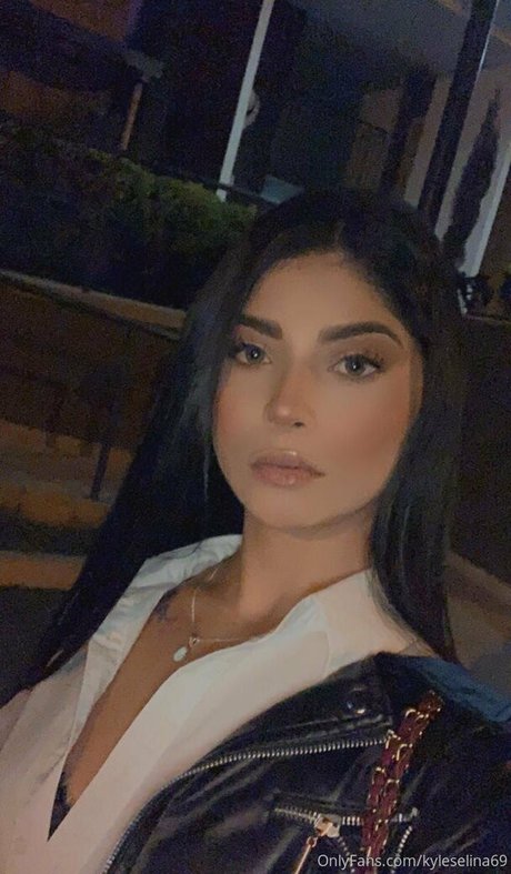 selenakyle69 onlyfans nude