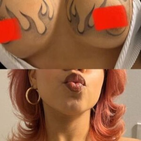 Gloribel Moran onlyfans tits