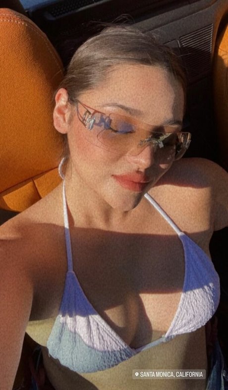 bernaarose onlyfans desnuda