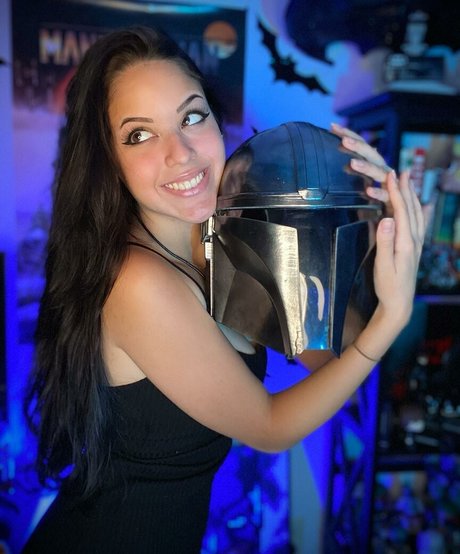 SnarkyJayCosplay onlyfans