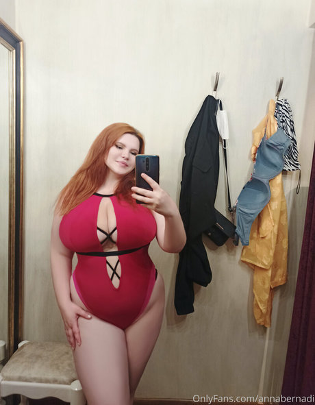 annabernadi onlyfans nude pics