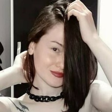 Marina Von Blume onlyfans leaked